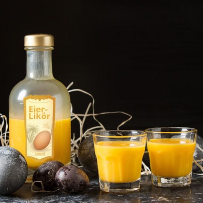 Egg liqueur label