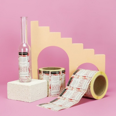 Wine label bottle label