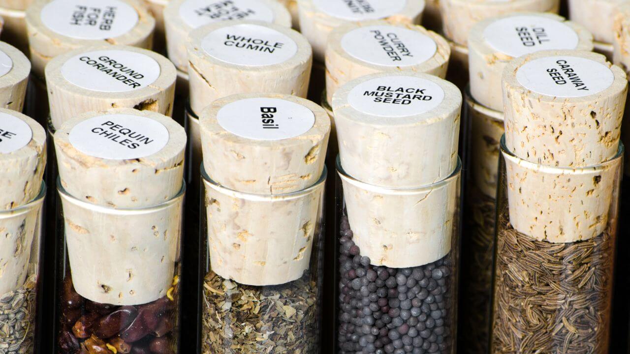 Runde Gewürzetiketten