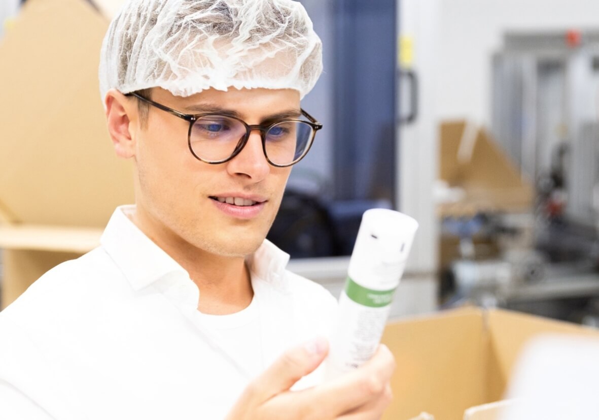 Produktion von Verpackungen aus Kunststoff Produktion von Verpackungen aus Kunststoff