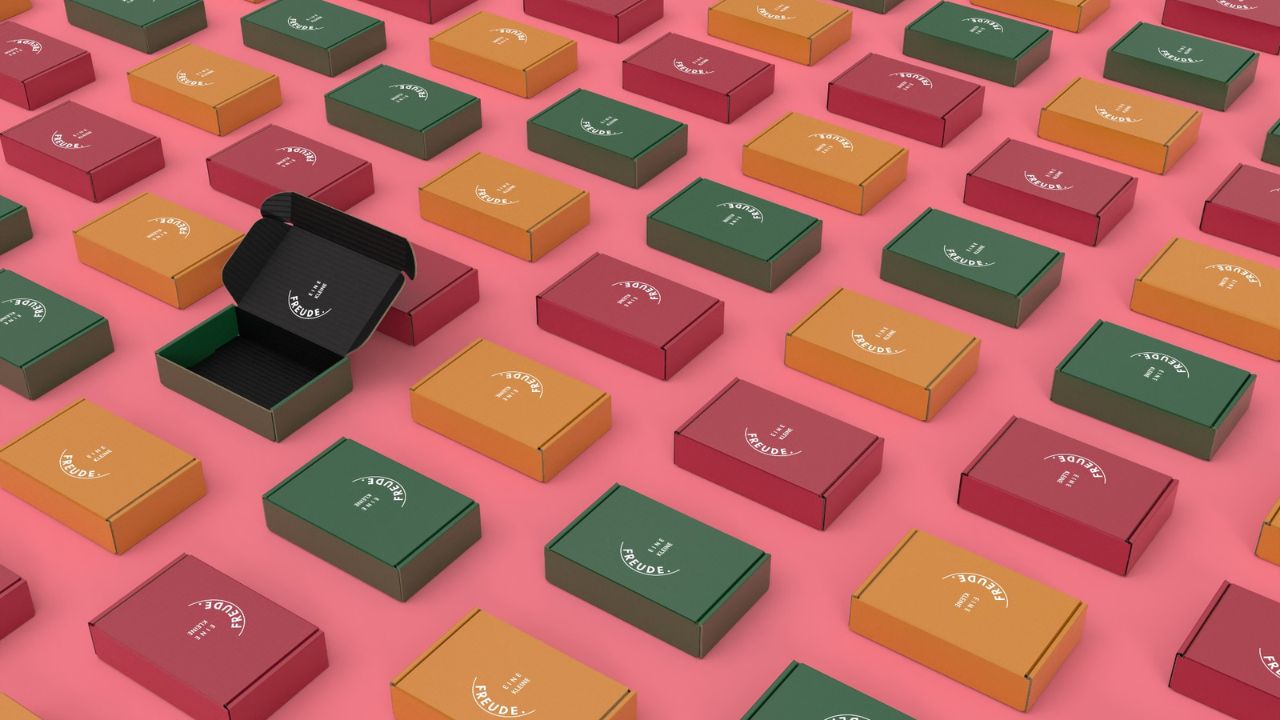 Bunt bedruckte Klappdeckelkartons Bunt bedruckte Klappdeckelkartons