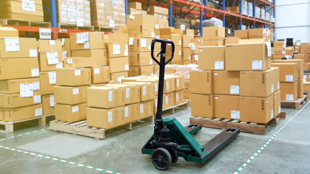 Scatole in cartone ondulato per il trasporto di merci varie Scatole in cartone ondulato per il trasporto di merci varie